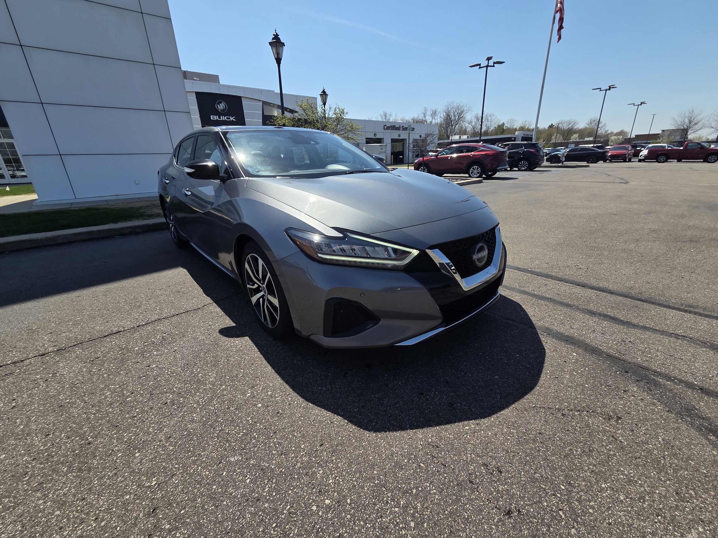 2023 Nissan Maxima SL