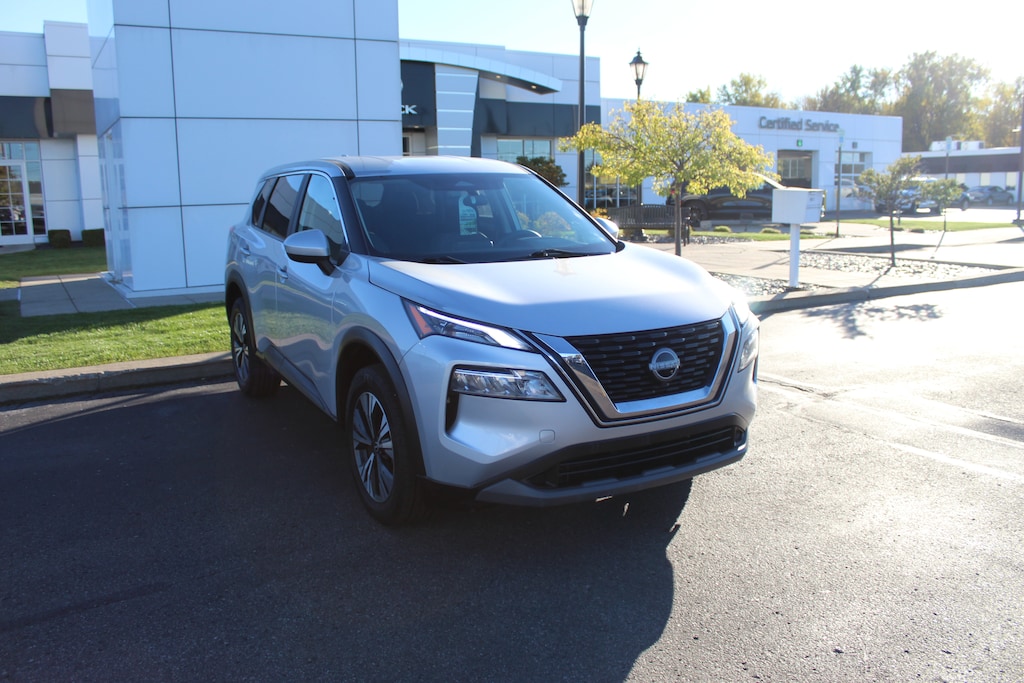 Used 2023 Nissan Rogue SV SUV