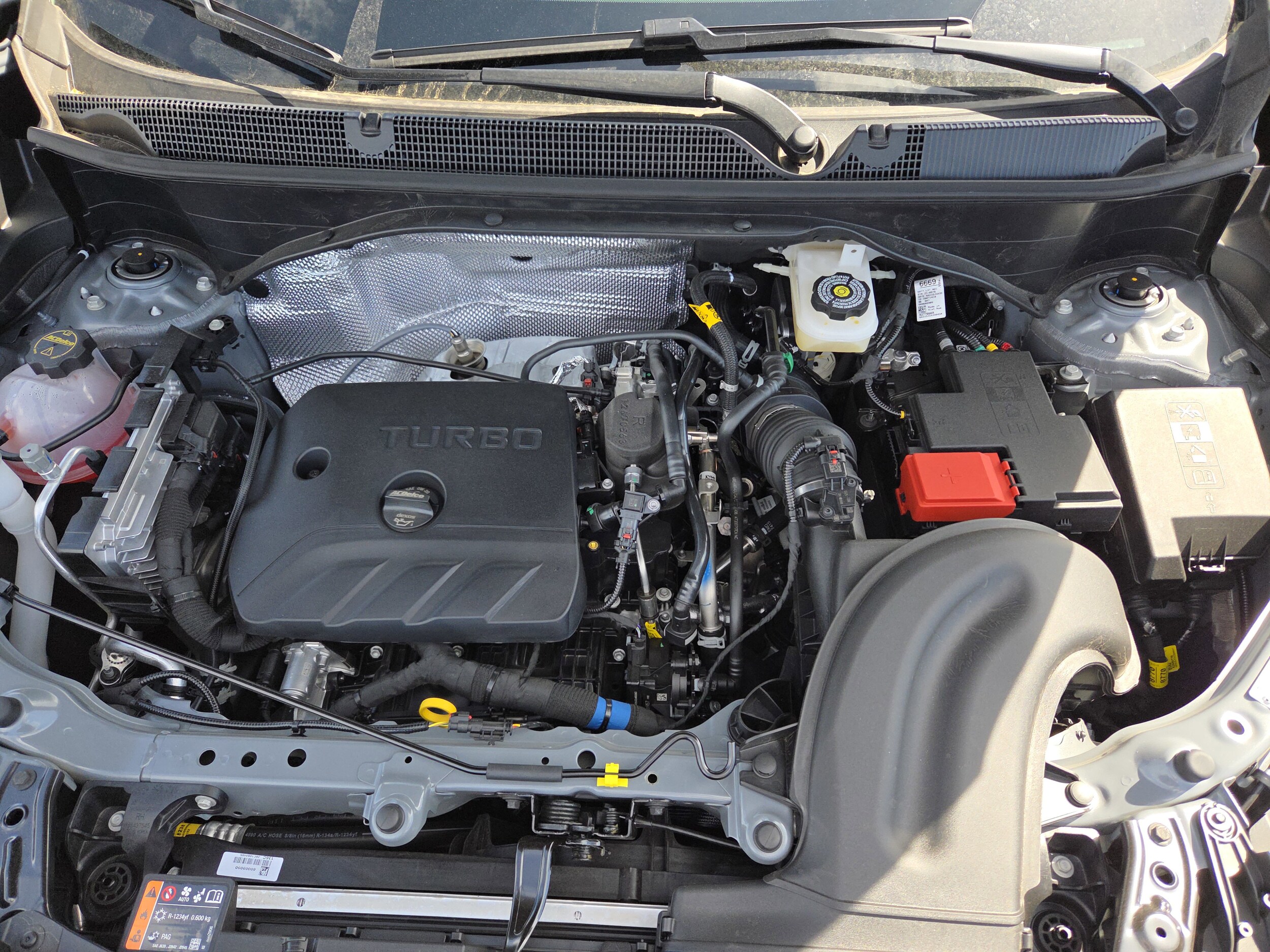 2026 Buick Encore GX Sport Touring - Photo 37