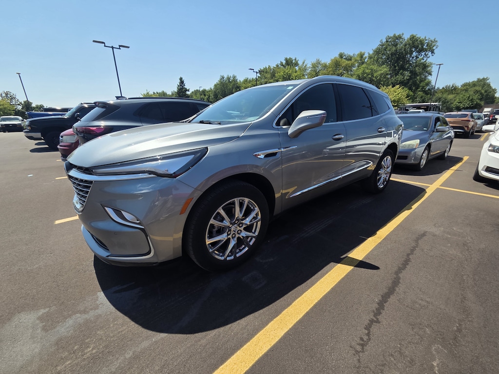 Used 2023 Buick Enclave Essence SUV