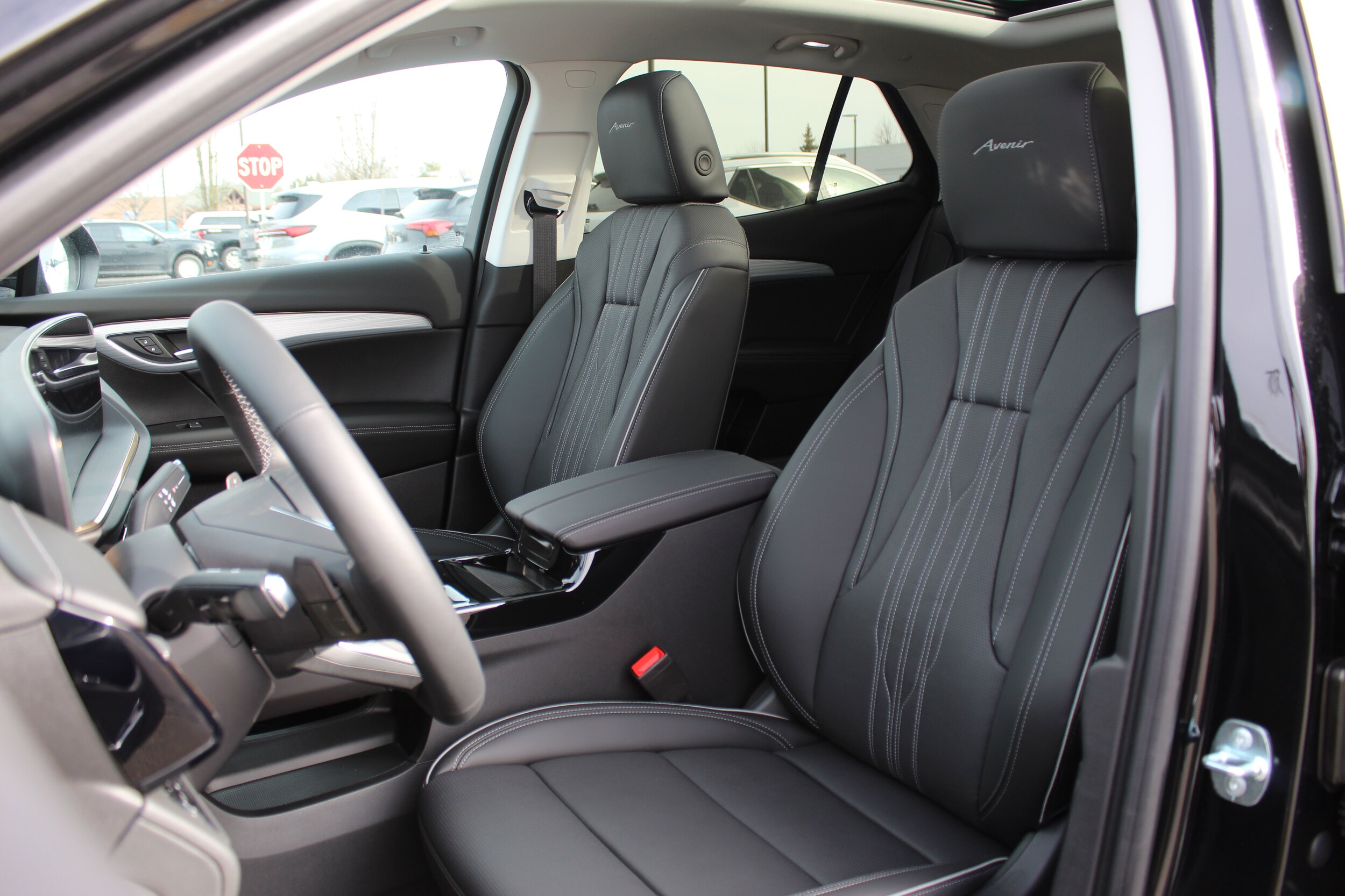 2026 Buick Envision Avenir - Photo 36