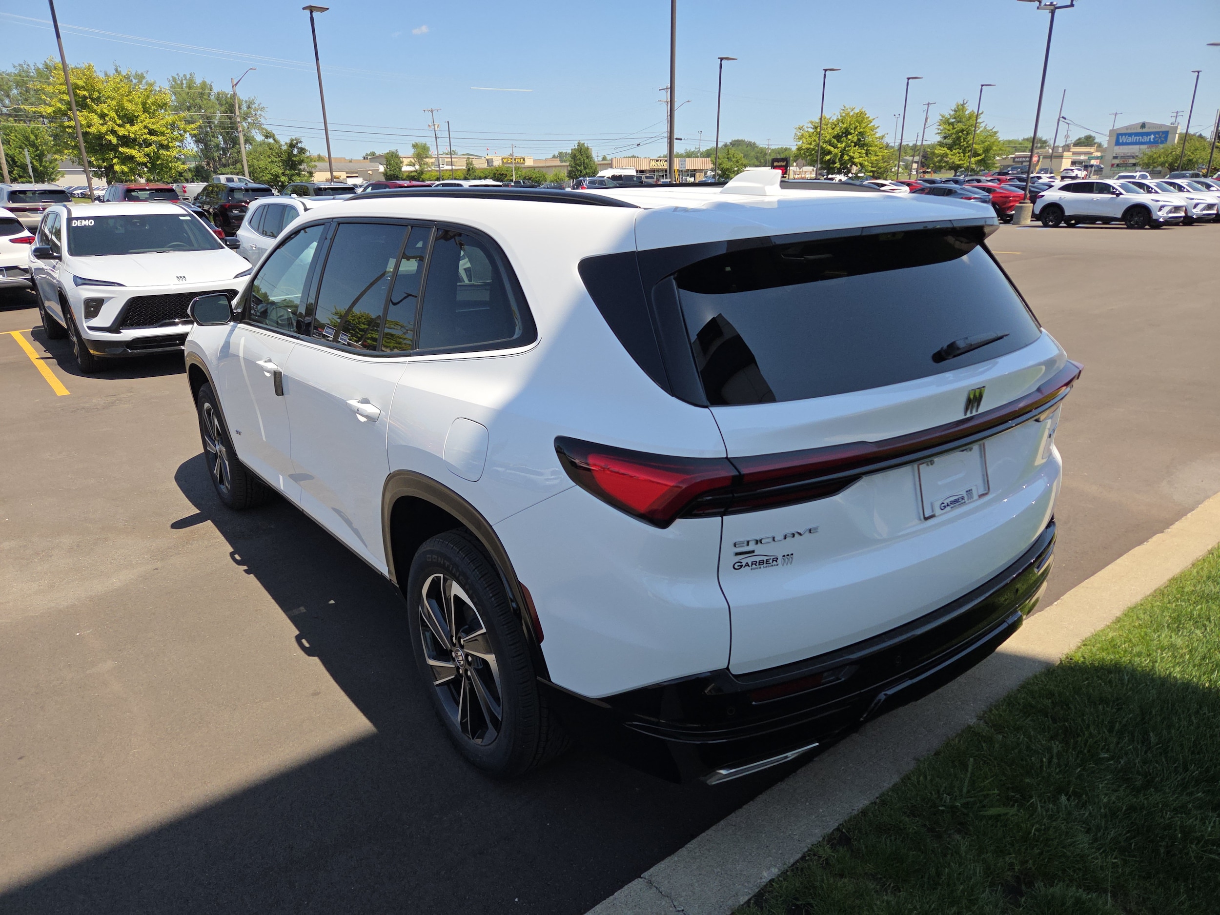 2026 Buick Enclave Sport Touring - Photo 5
