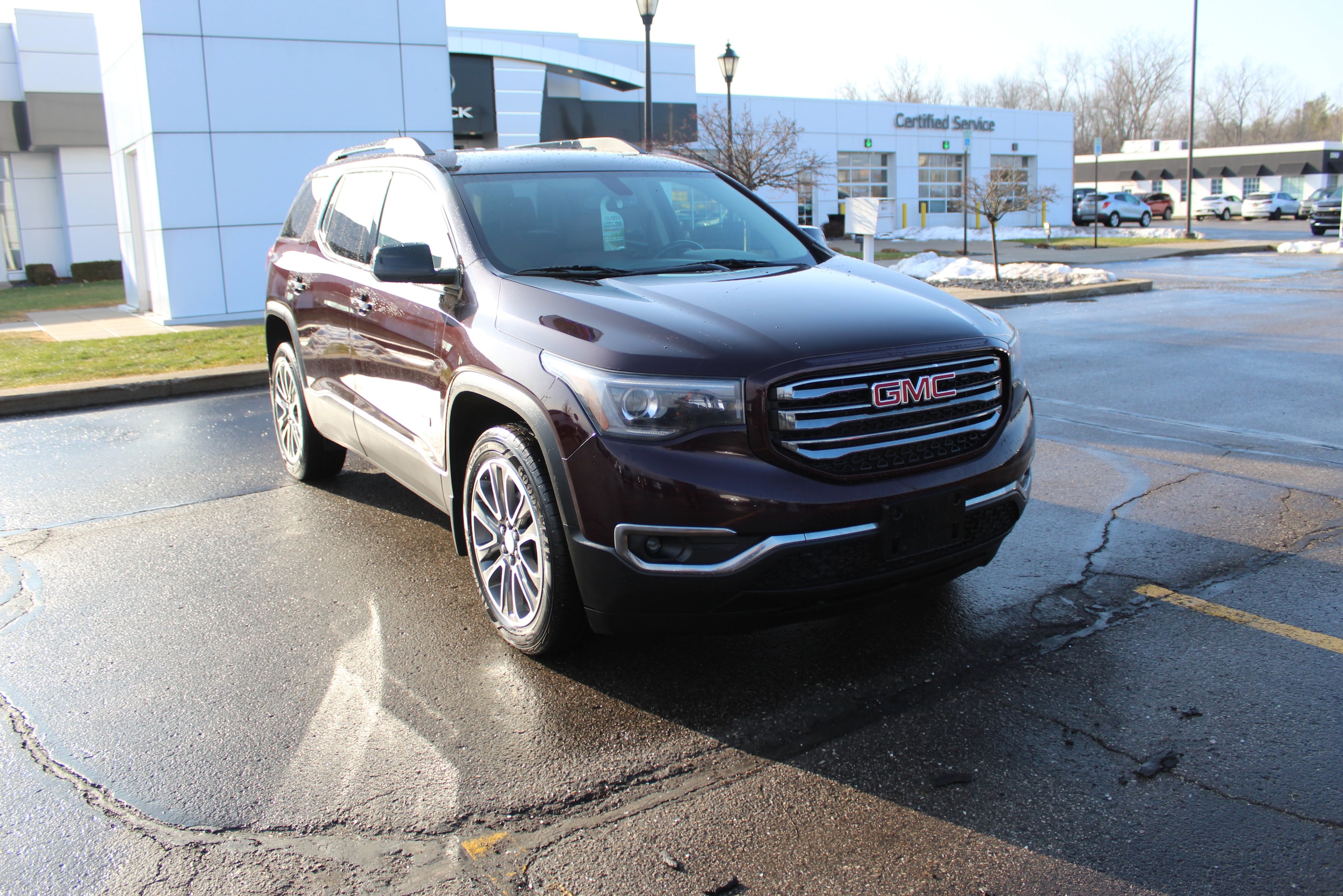 2018 GMC Acadia SLT's photo