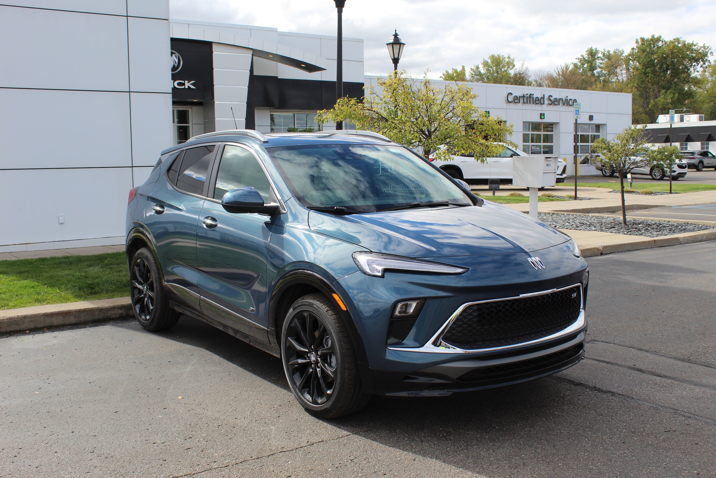 2026 Buick Encore GX Sport Touring's photo