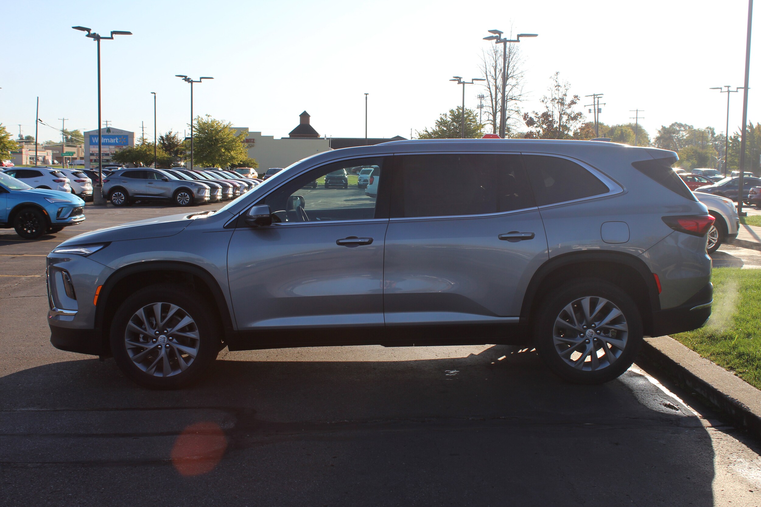 2026 Buick Enclave Preferred photo 3