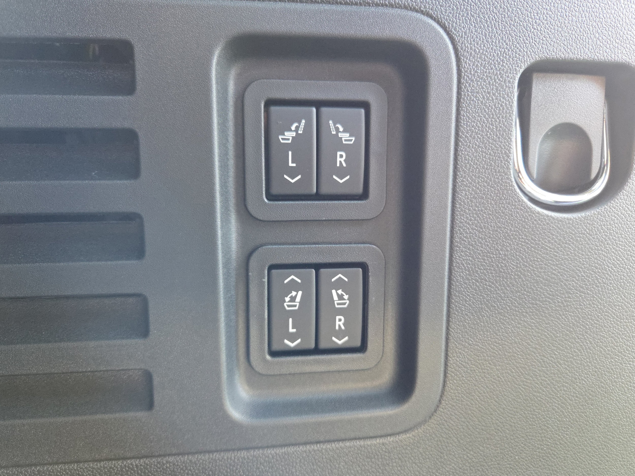 2026 Buick Enclave Sport Touring - Photo 44