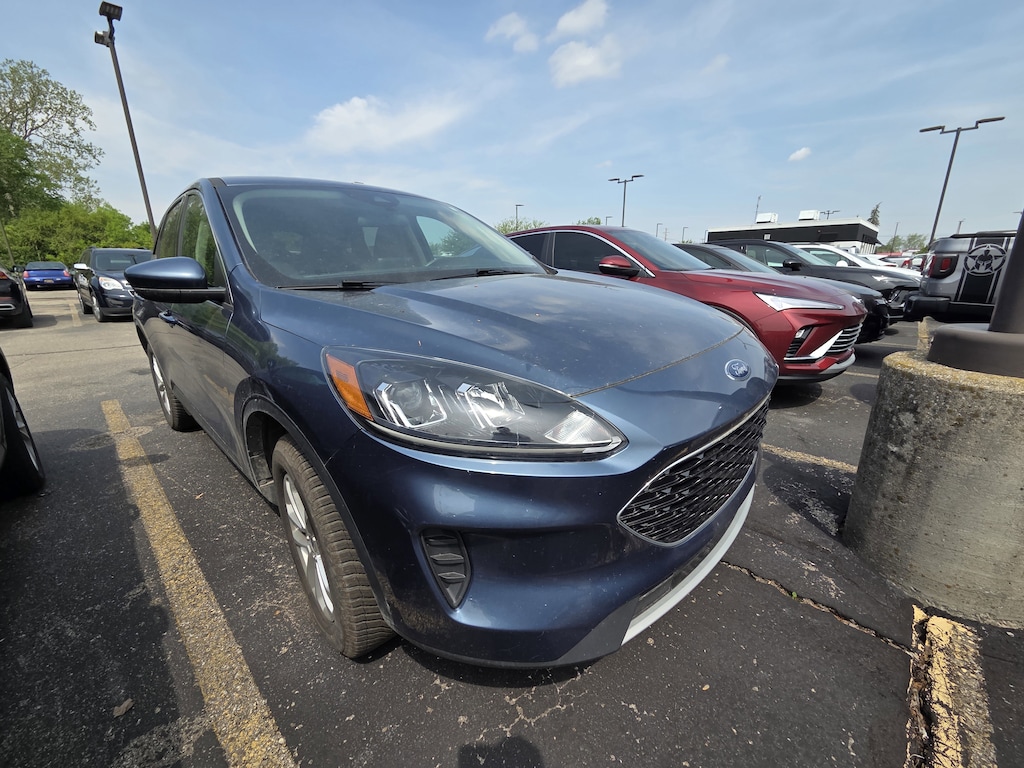 Used 2020 Ford Escape SE SUV