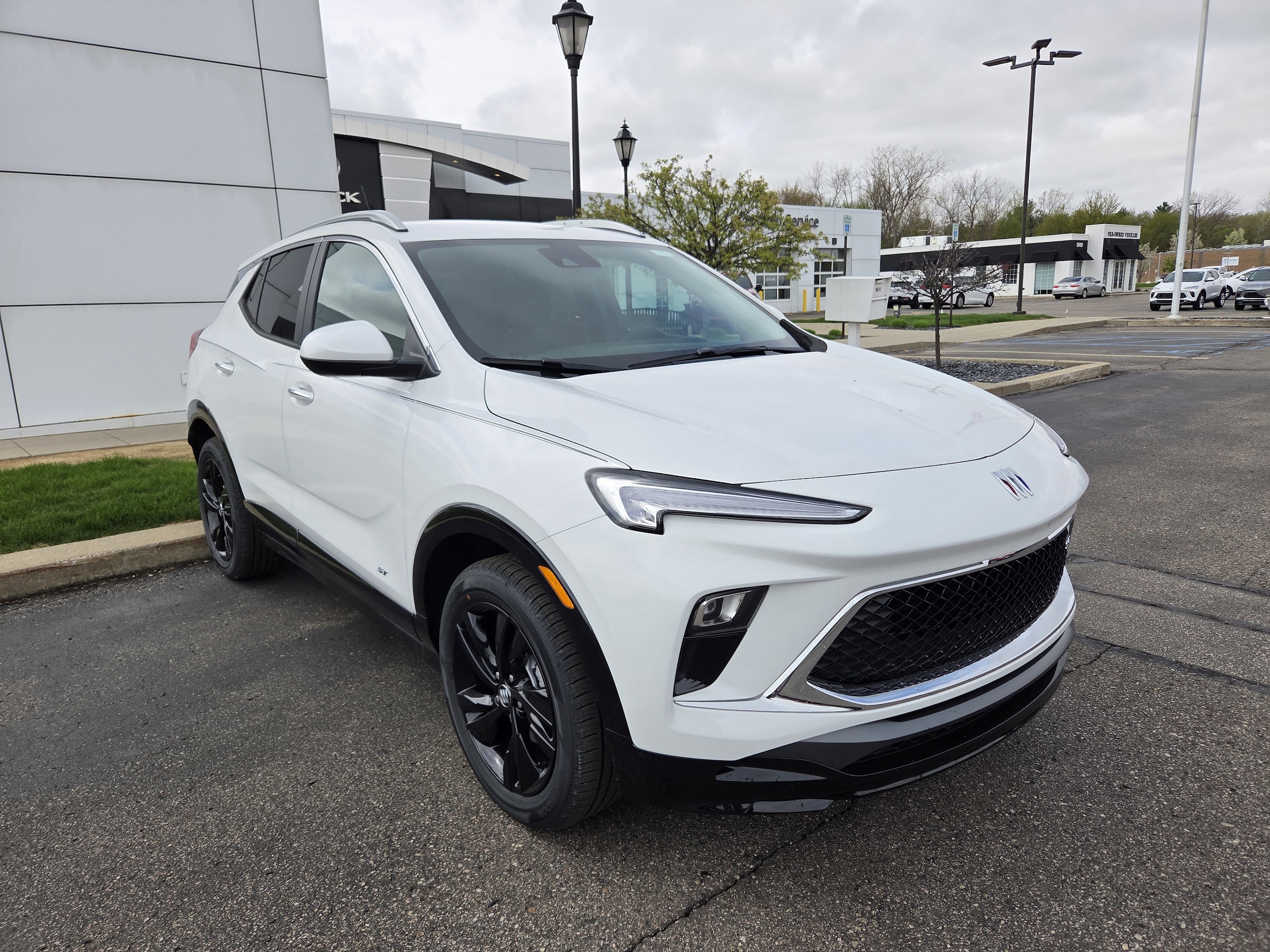 2026 Buick Encore GX Sport Touring's photo