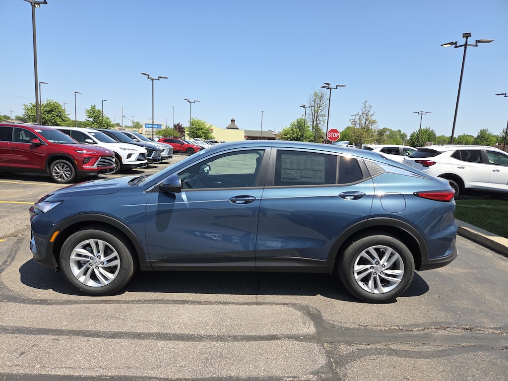 New 2026 Buick Envista Preferred SUV
