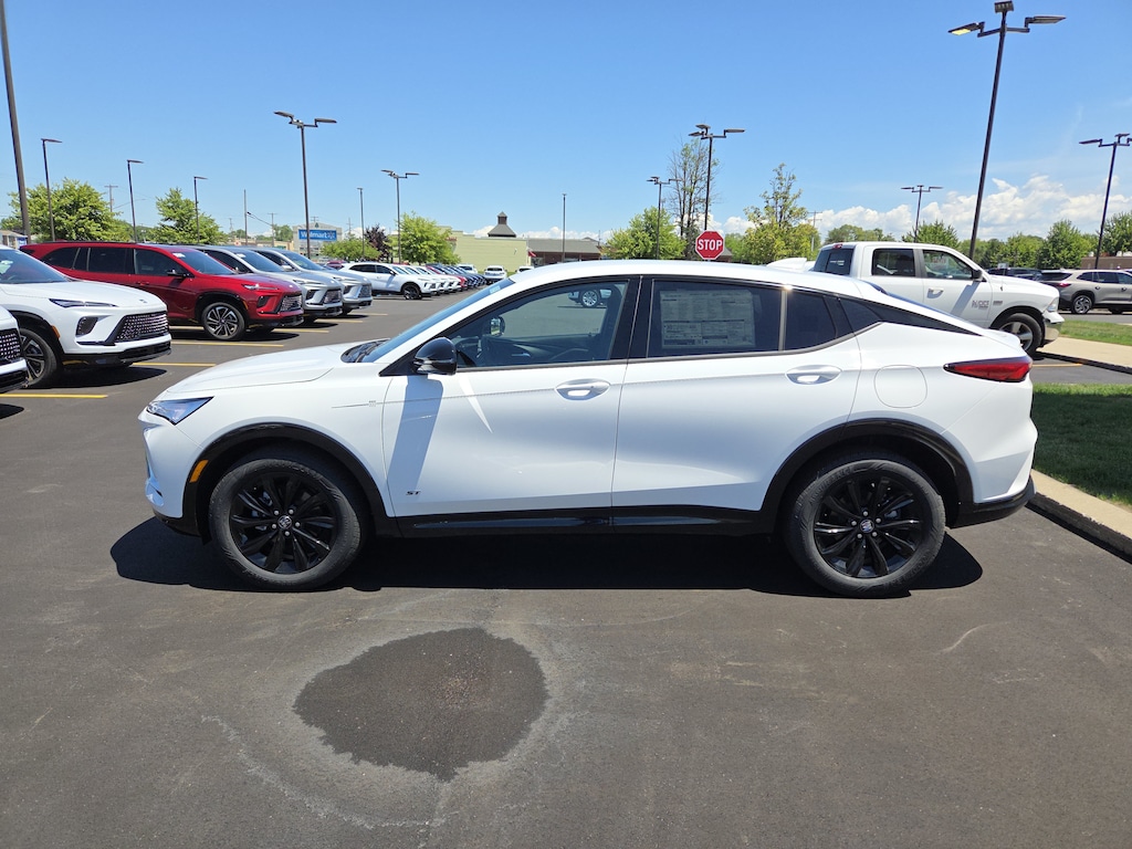 New 2026 Buick Envista Sport Touring SUV