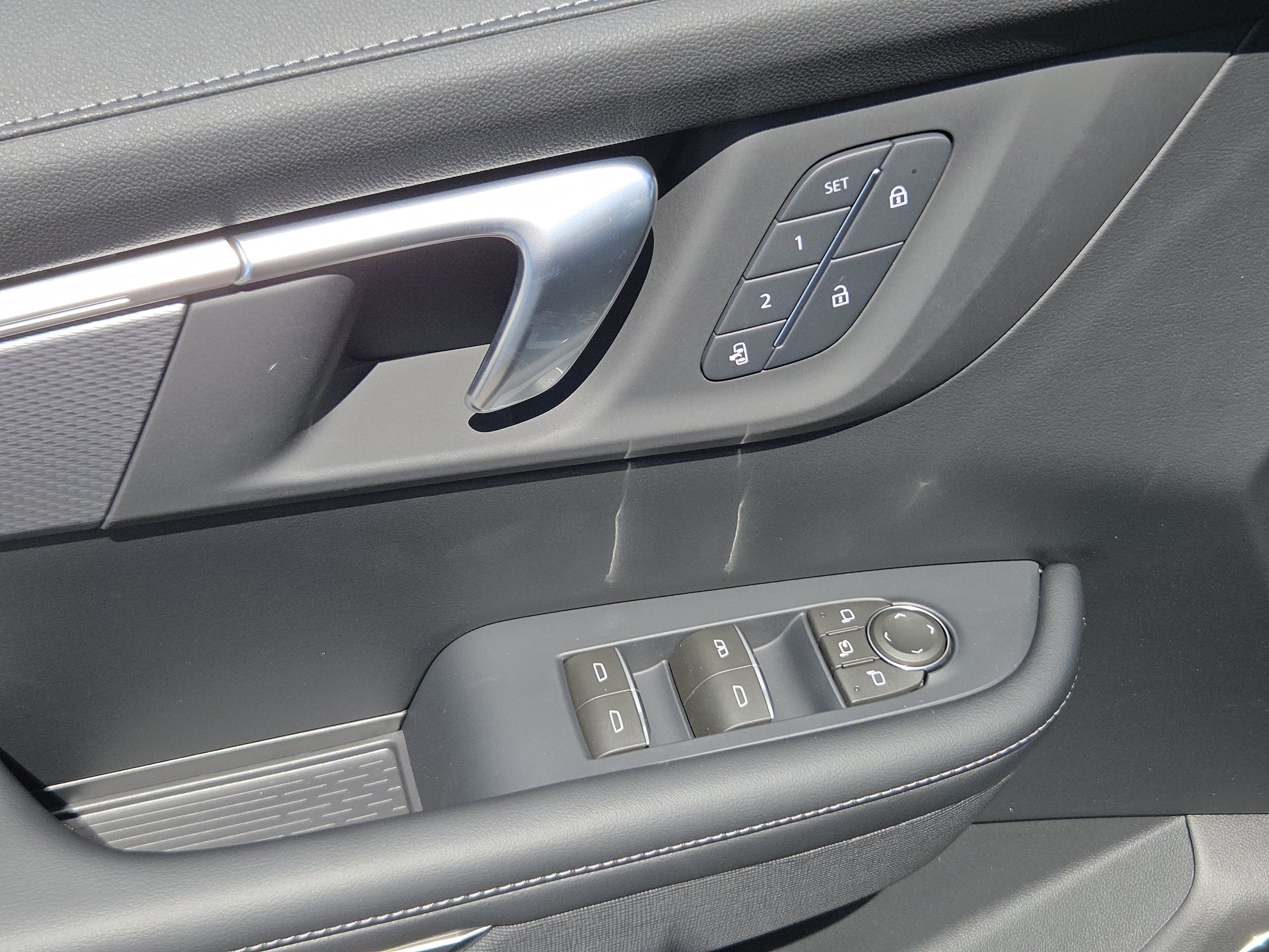 2026 Buick Enclave Sport Touring - Photo 31