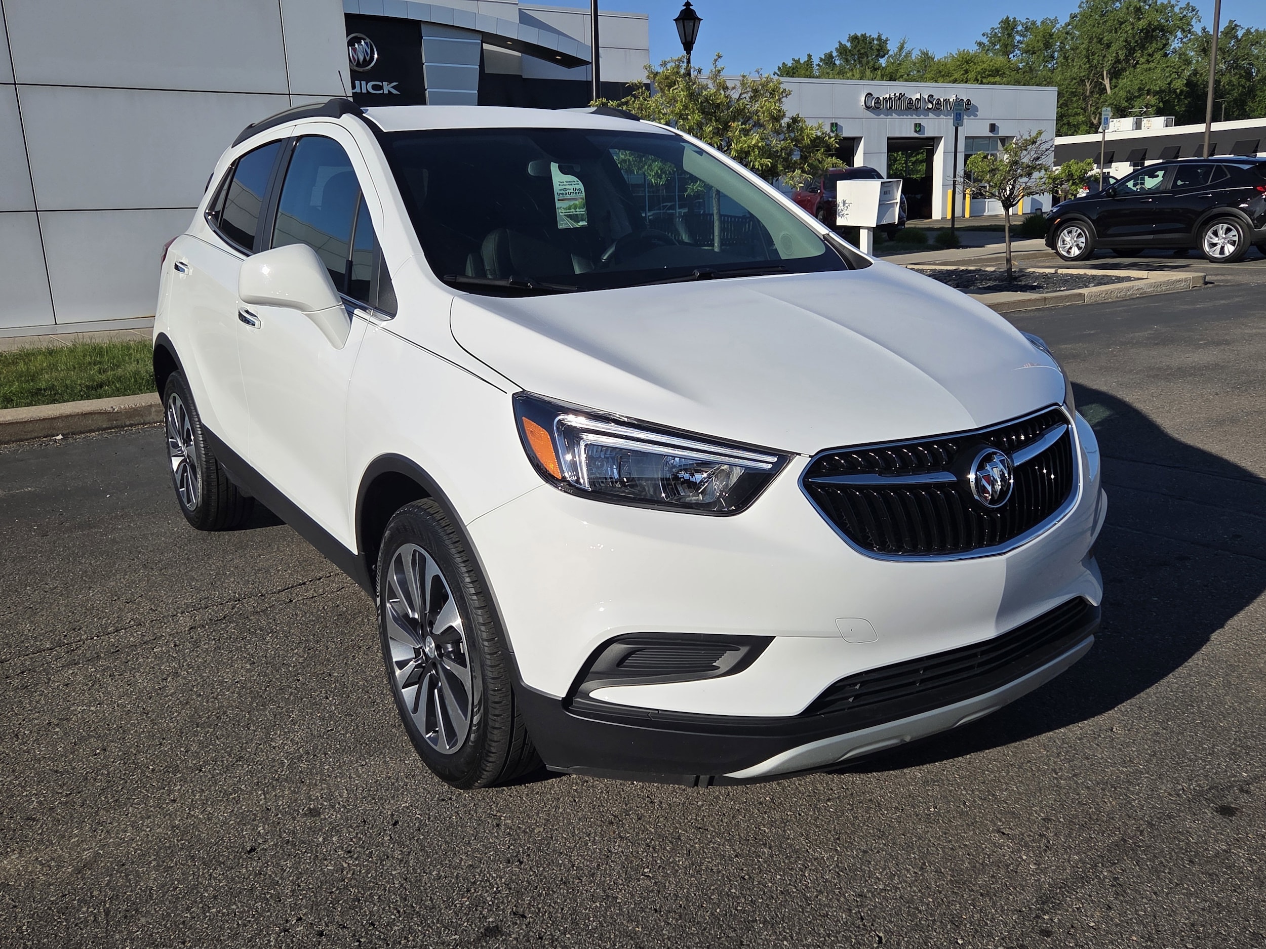 2022 Buick Encore Preferred's photo