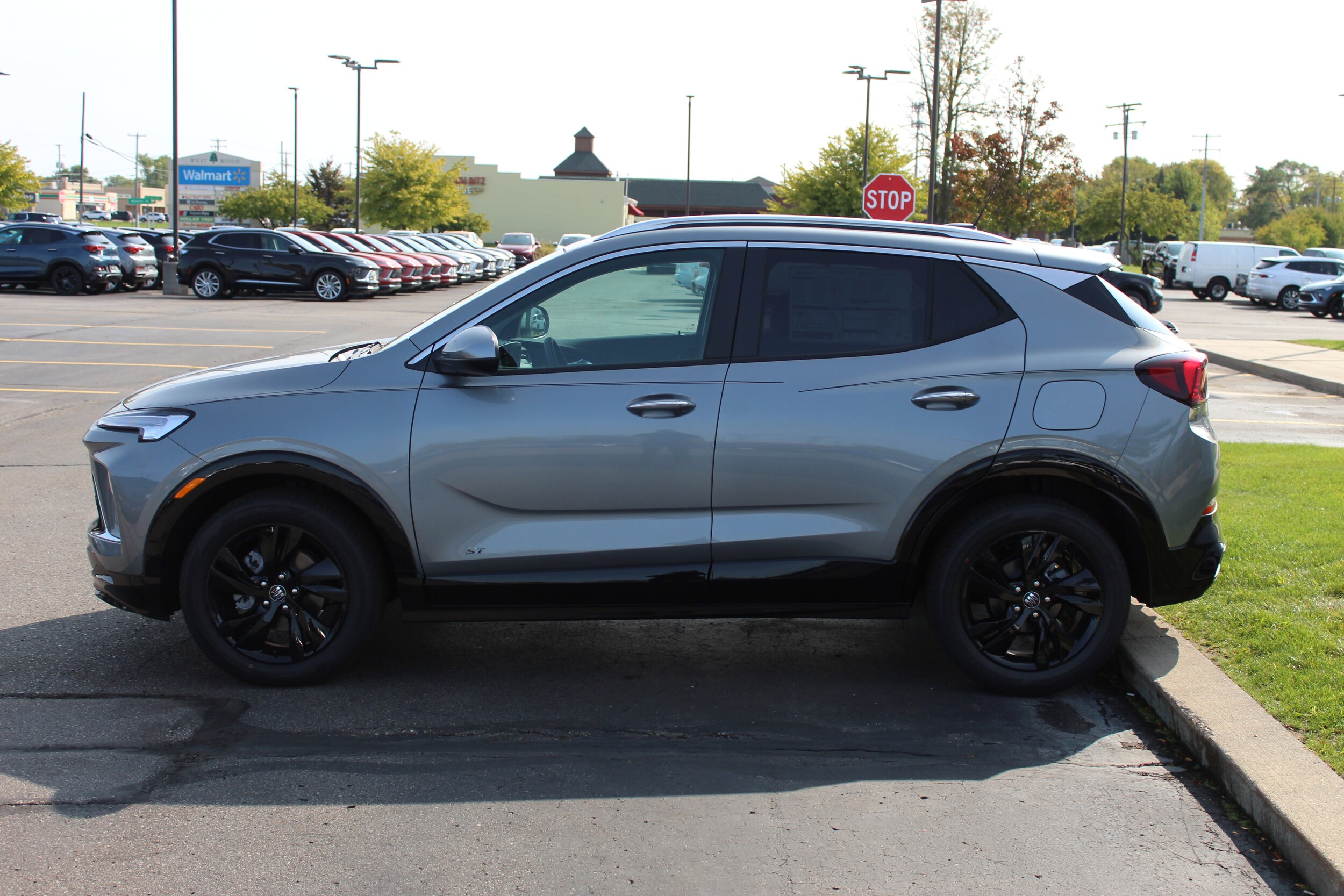 2026 Buick Encore GX Sport Touring photo 4