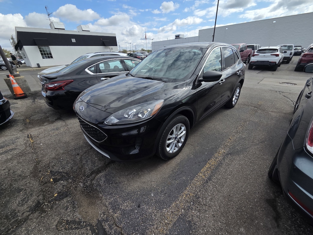 Used 2022 Ford Escape SE SUV