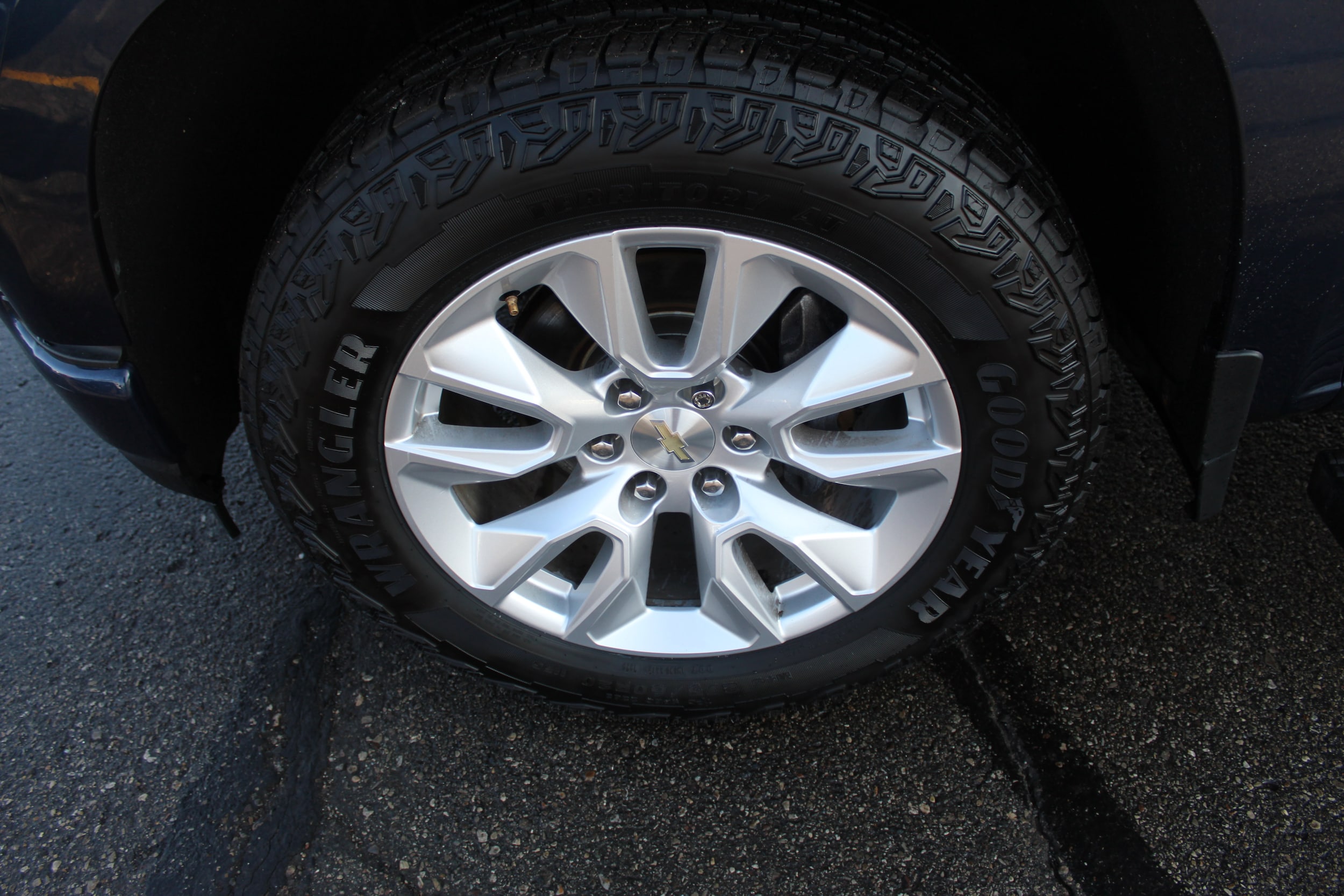 2020 Chevrolet Silverado 1500 Custom - Photo 18