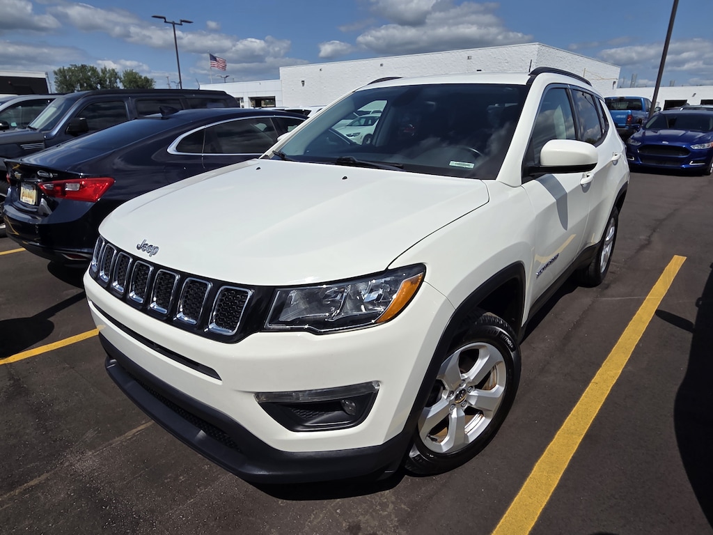 Used 2018 Jeep Compass Latitude 4x4 SUV