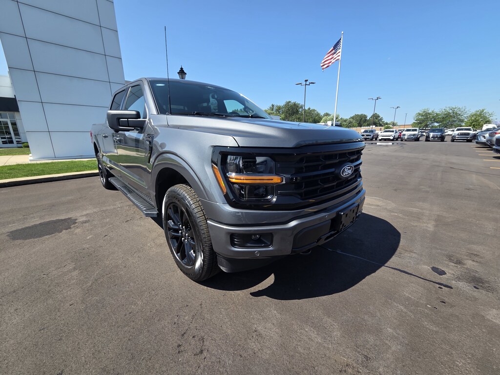 Used 2025 Ford F-150 XLT Truck SuperCrew Cab