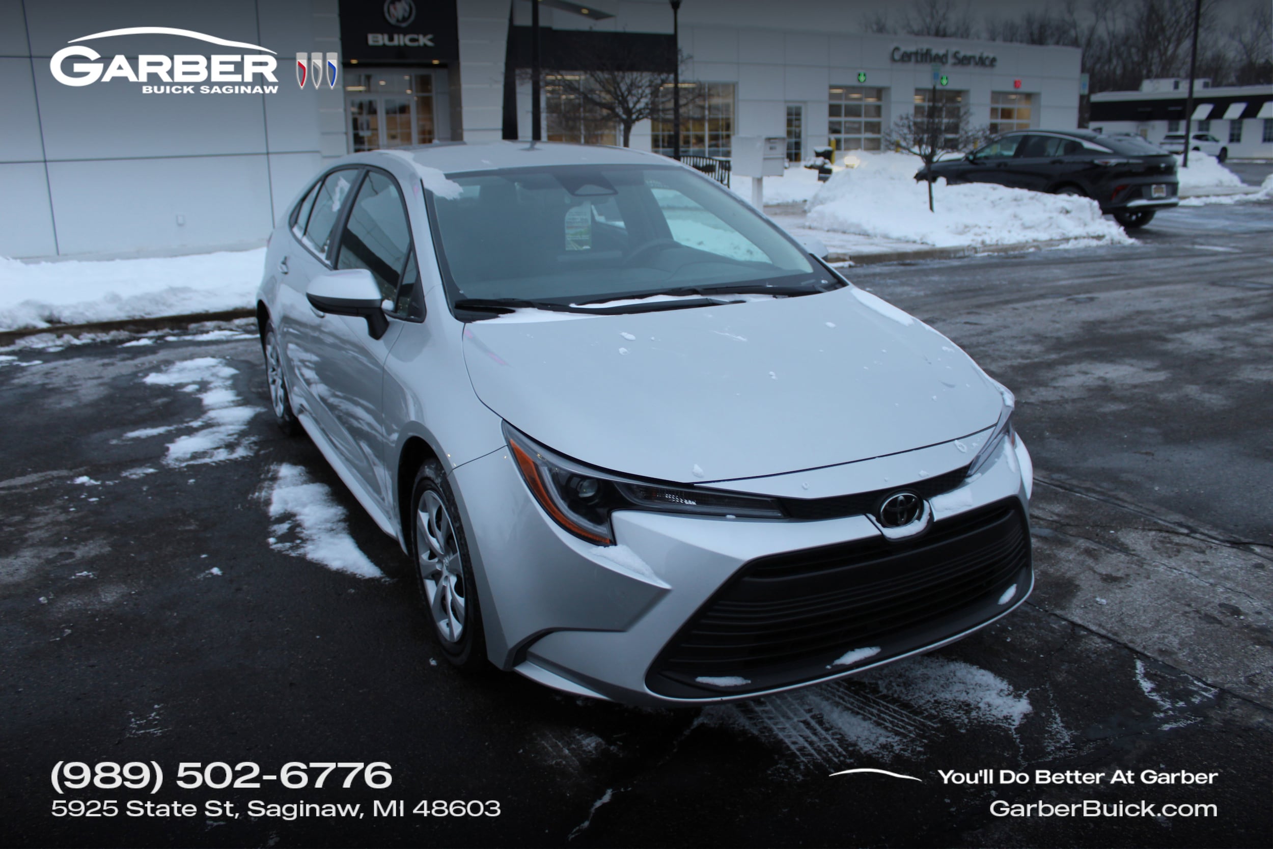 2024 Toyota Corolla LE's photo