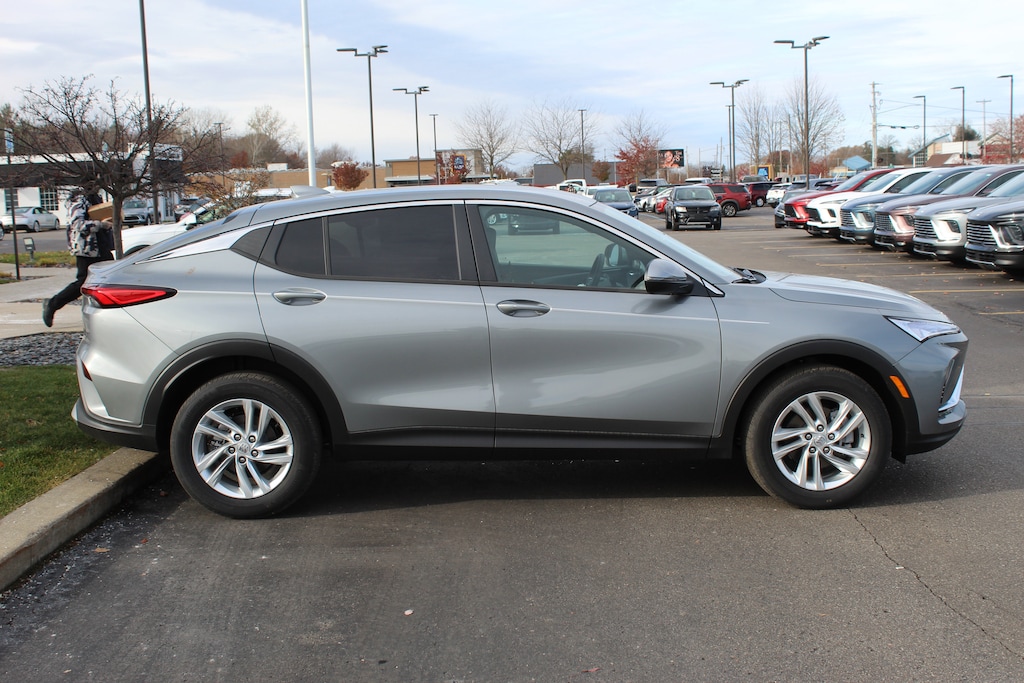 New 2026 Buick Envista Preferred SUV