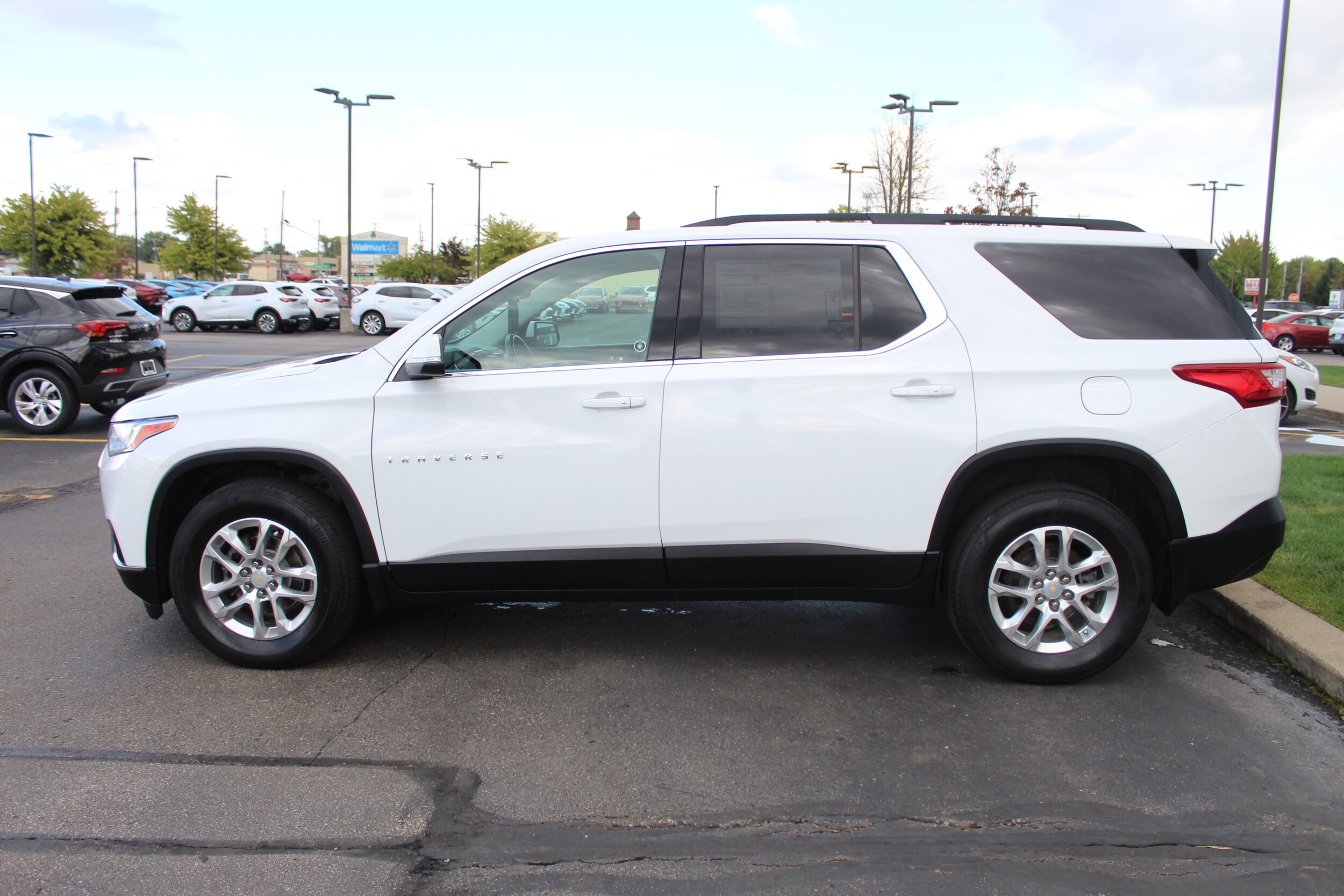 2021 Chevrolet Traverse Cloth photo 4