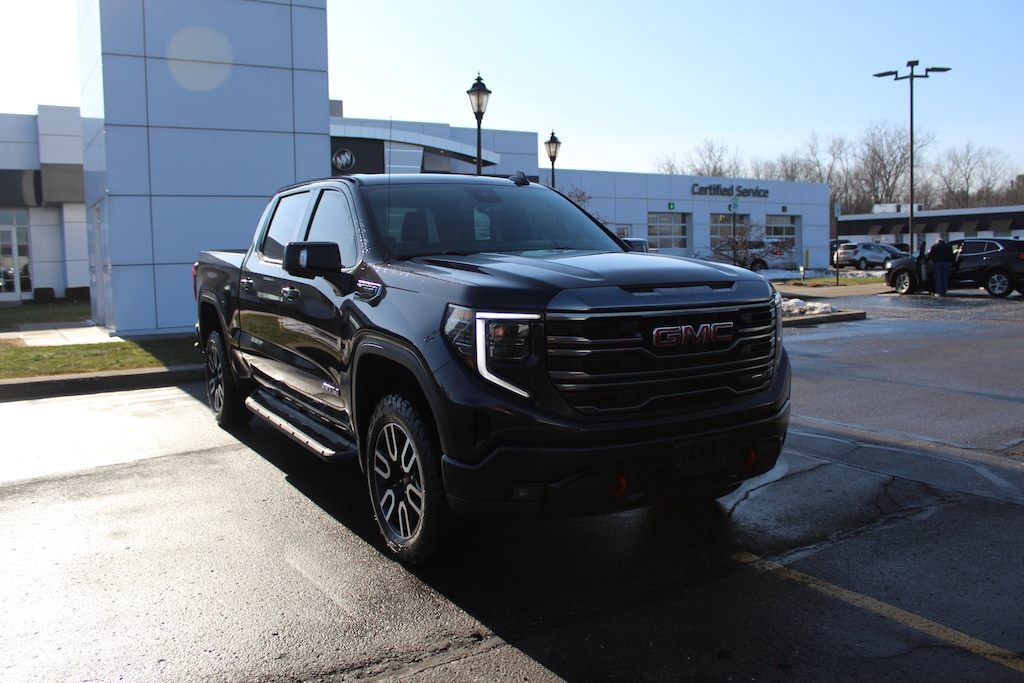 Used 2022 GMC Sierra 1500 AT4 Truck Crew Cab