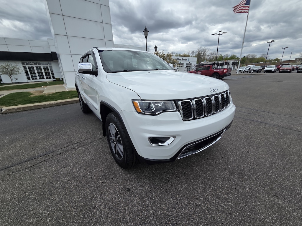 Used 2019 Jeep Grand Cherokee Limited 4x4 SUV