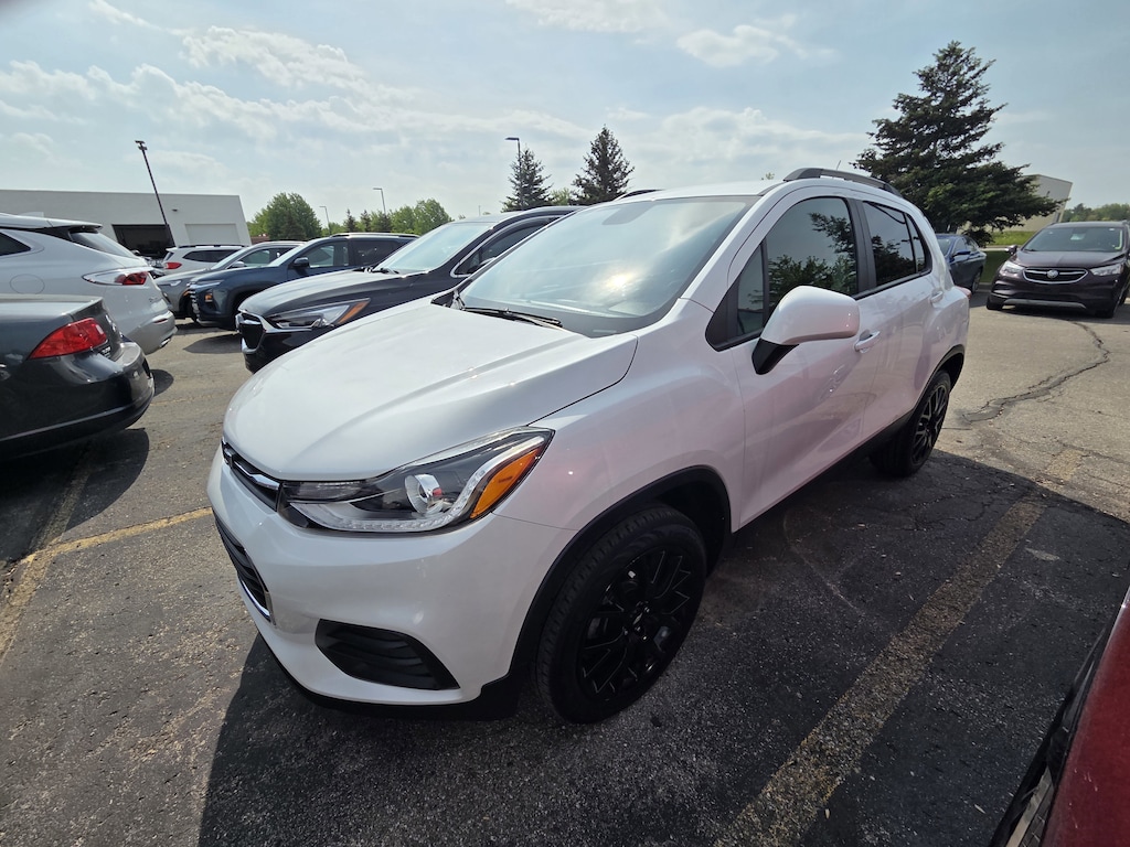 Used 2022 Chevrolet Trax LT SUV