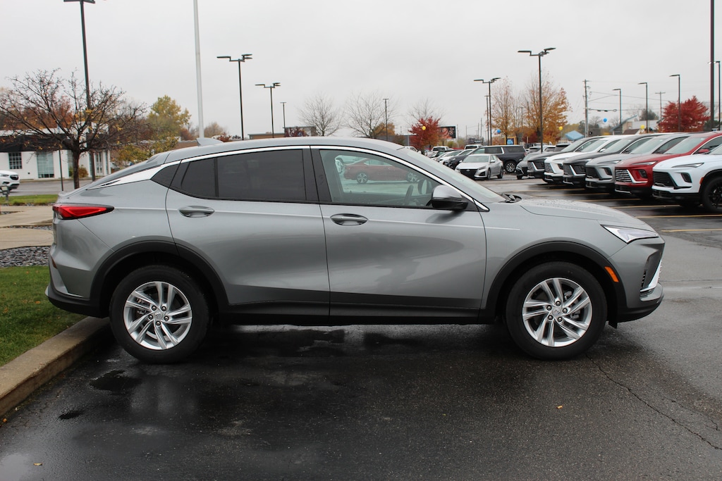 New 2026 Buick Envista Preferred SUV