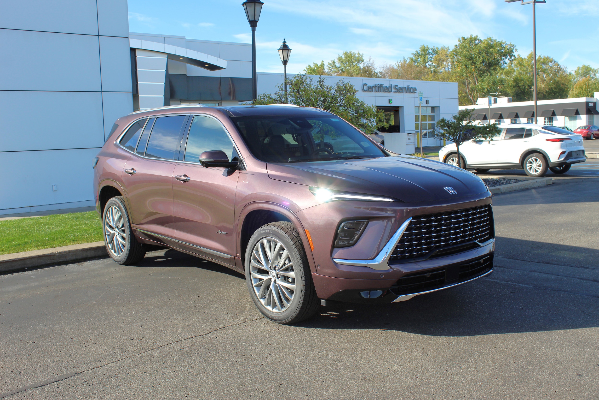 2026 Buick Enclave Avenir's photo