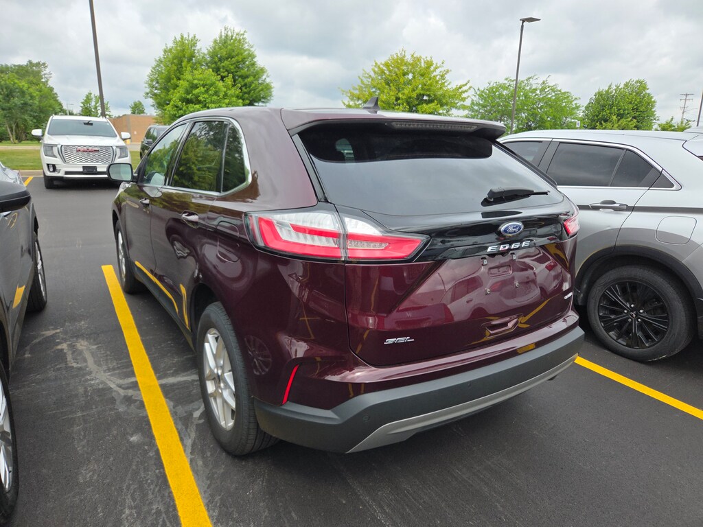 Used 2021 Ford Edge SEL SUV