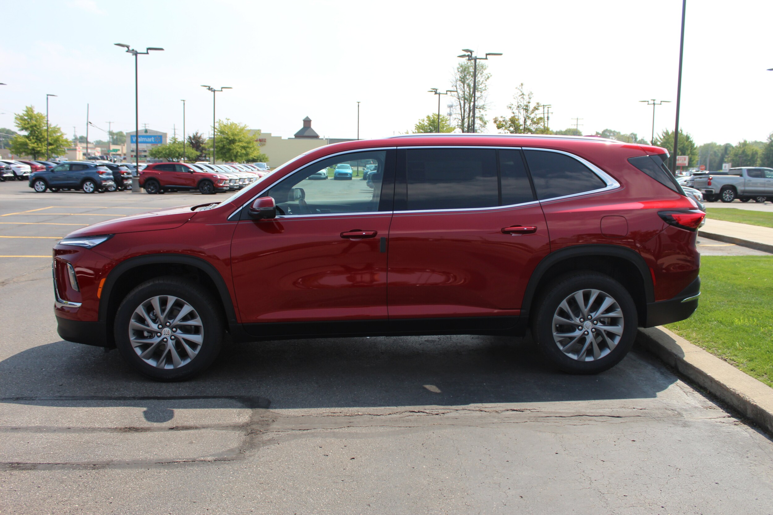 2026 Buick Enclave Preferred photo 4
