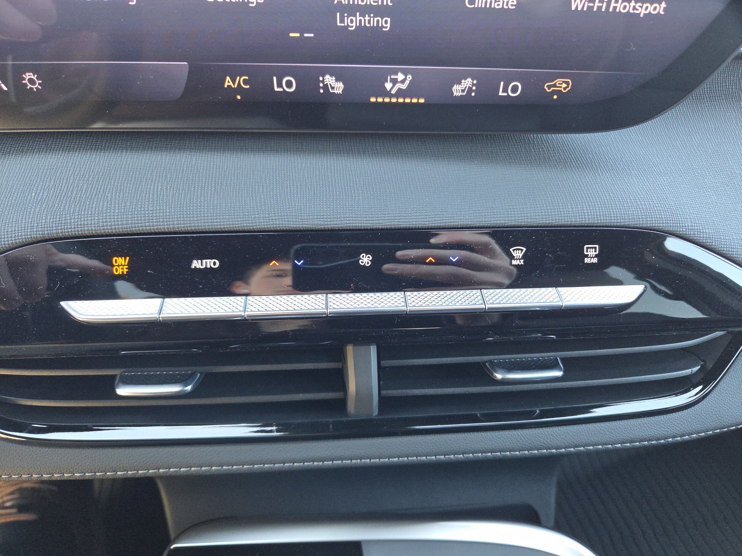 2026 Buick Enclave Preferred - Photo 13