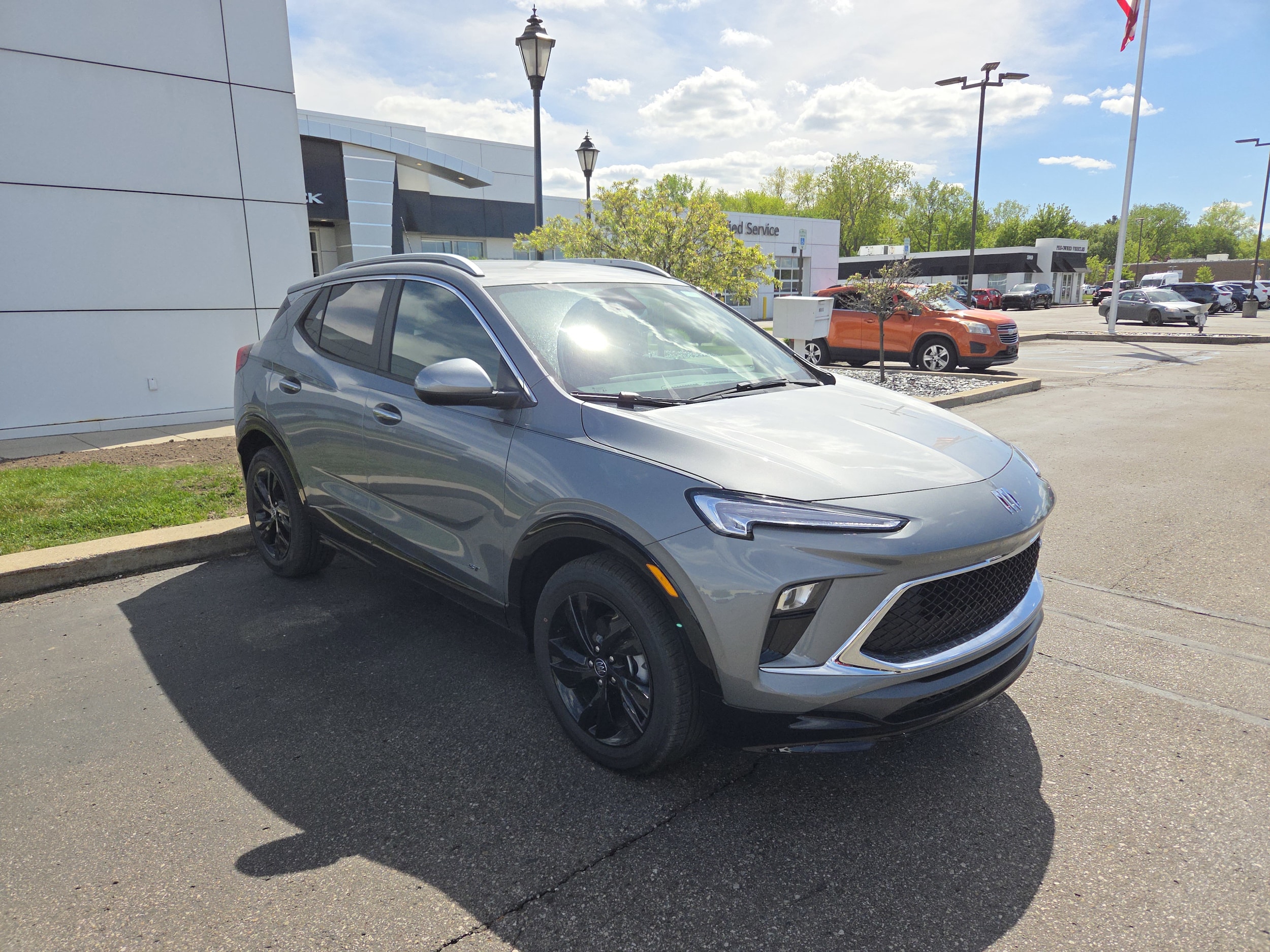 2026 Buick Encore GX Sport Touring's photo