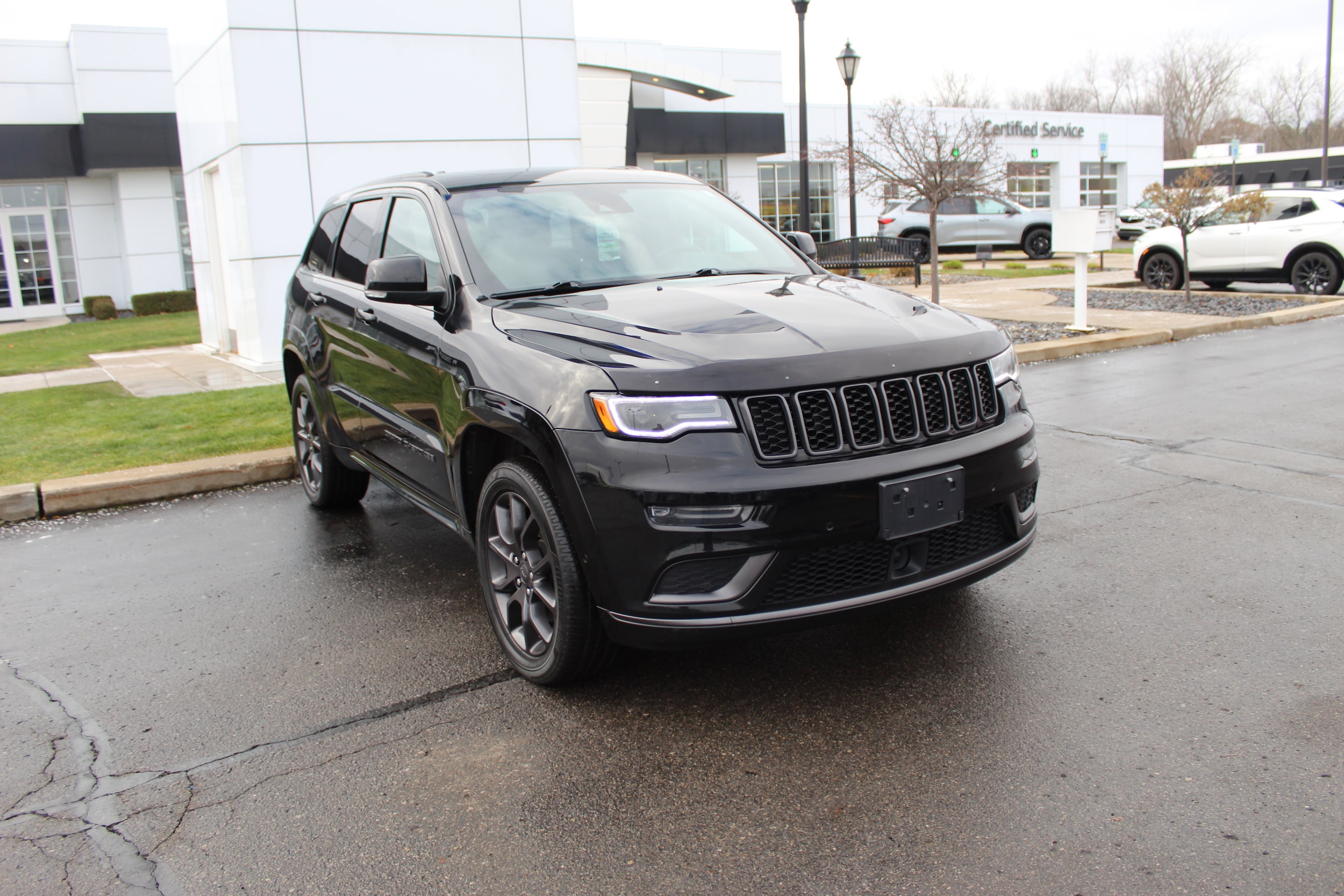 2021 Jeep Grand Cherokee Overland High Altitude's photo