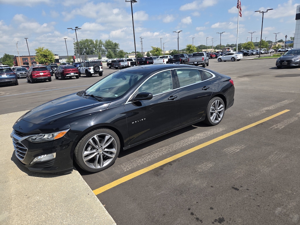 Used 2024 Chevrolet Malibu 2LT Car