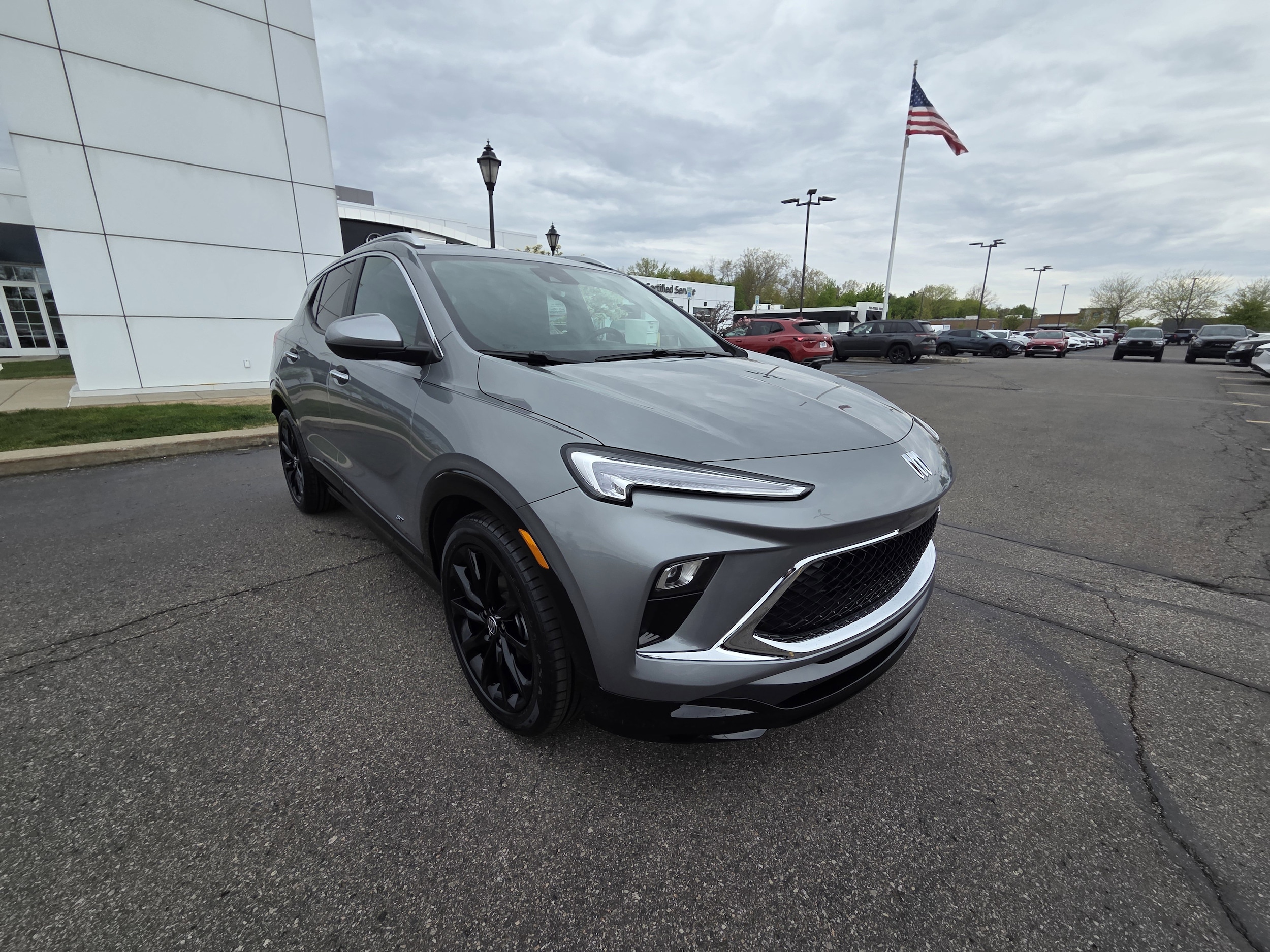 2025 Buick Encore GX Sport Touring's photo