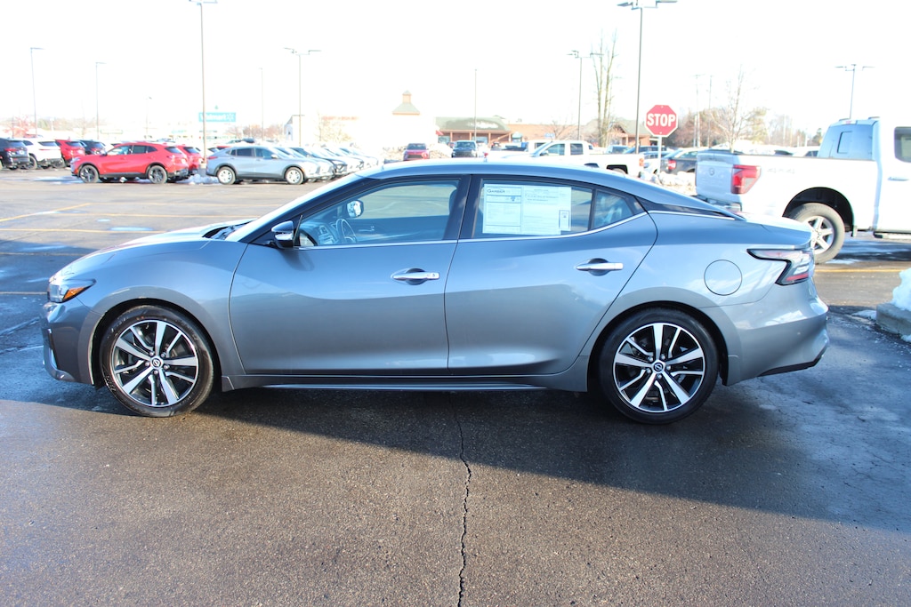 Used 2023 Nissan Maxima SL