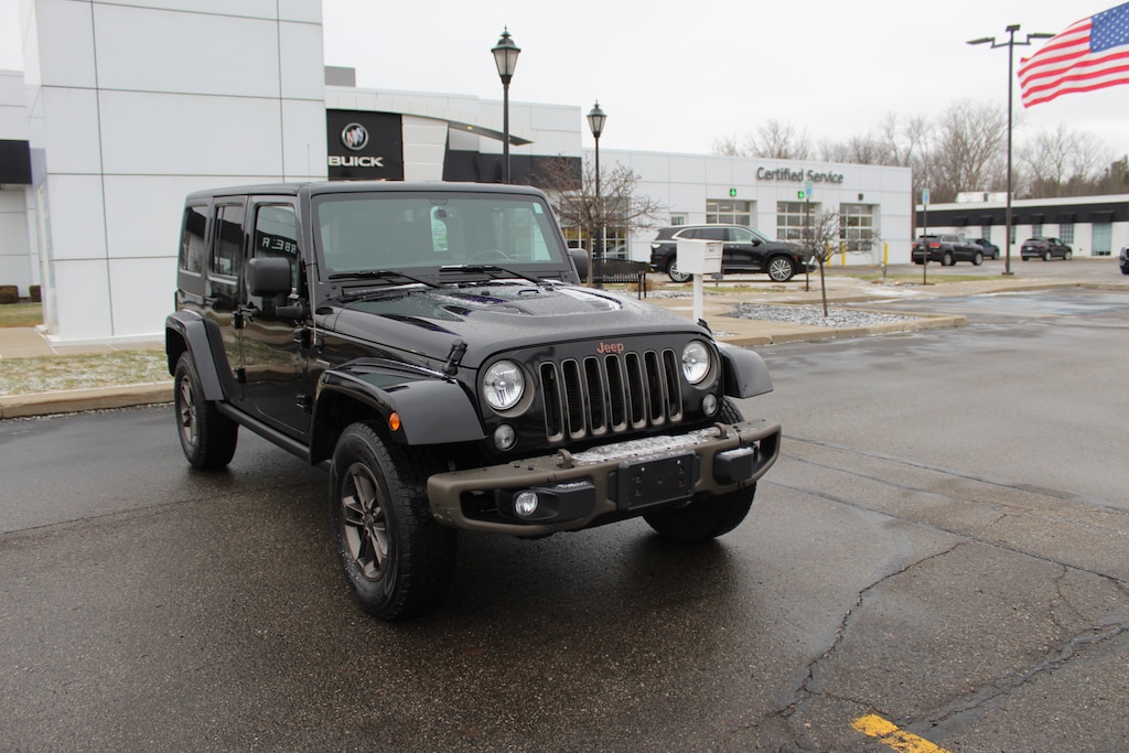 Used 2016 Jeep Wrangler Unlimited Sahara SUV