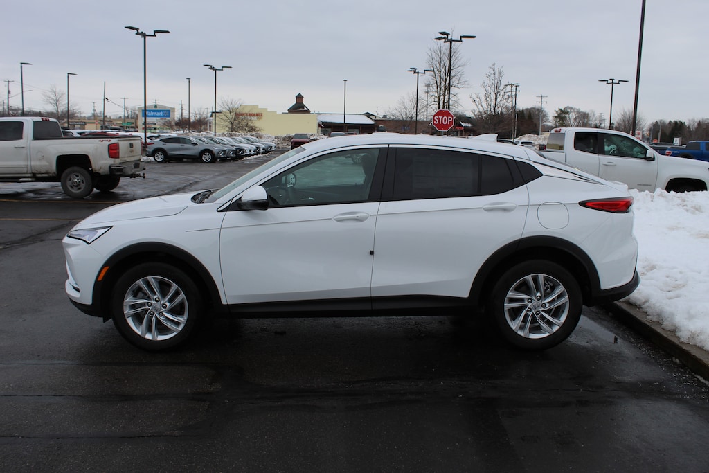 New 2026 Buick Envista Preferred SUV