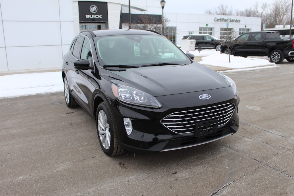 Used 2022 Ford Escape Titanium SUV