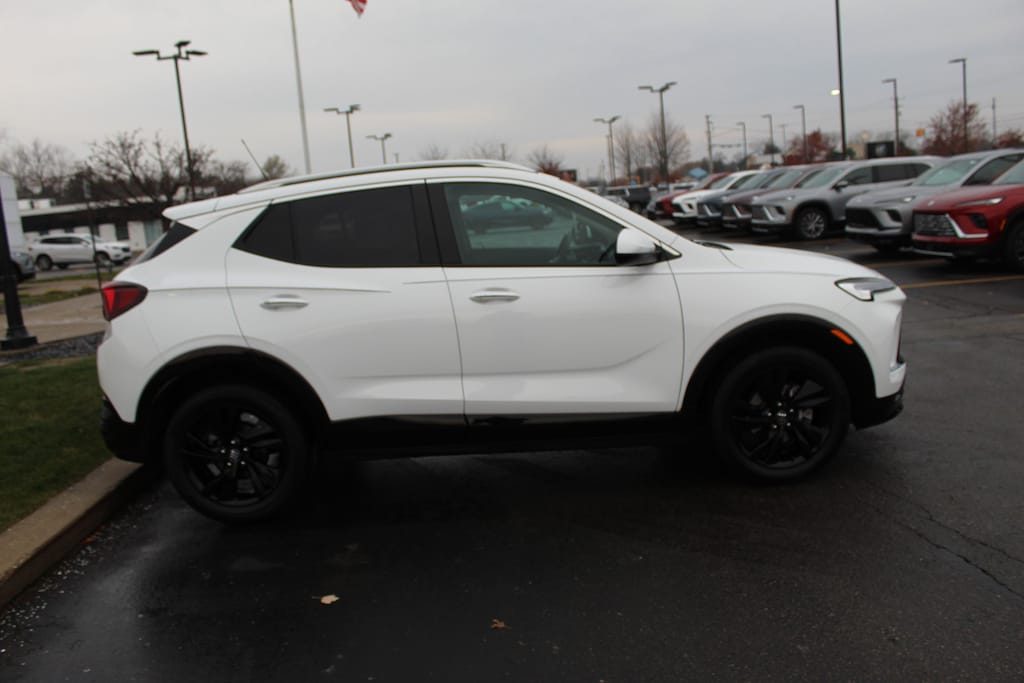 Used 2024 Buick Encore GX Sport Touring SUV