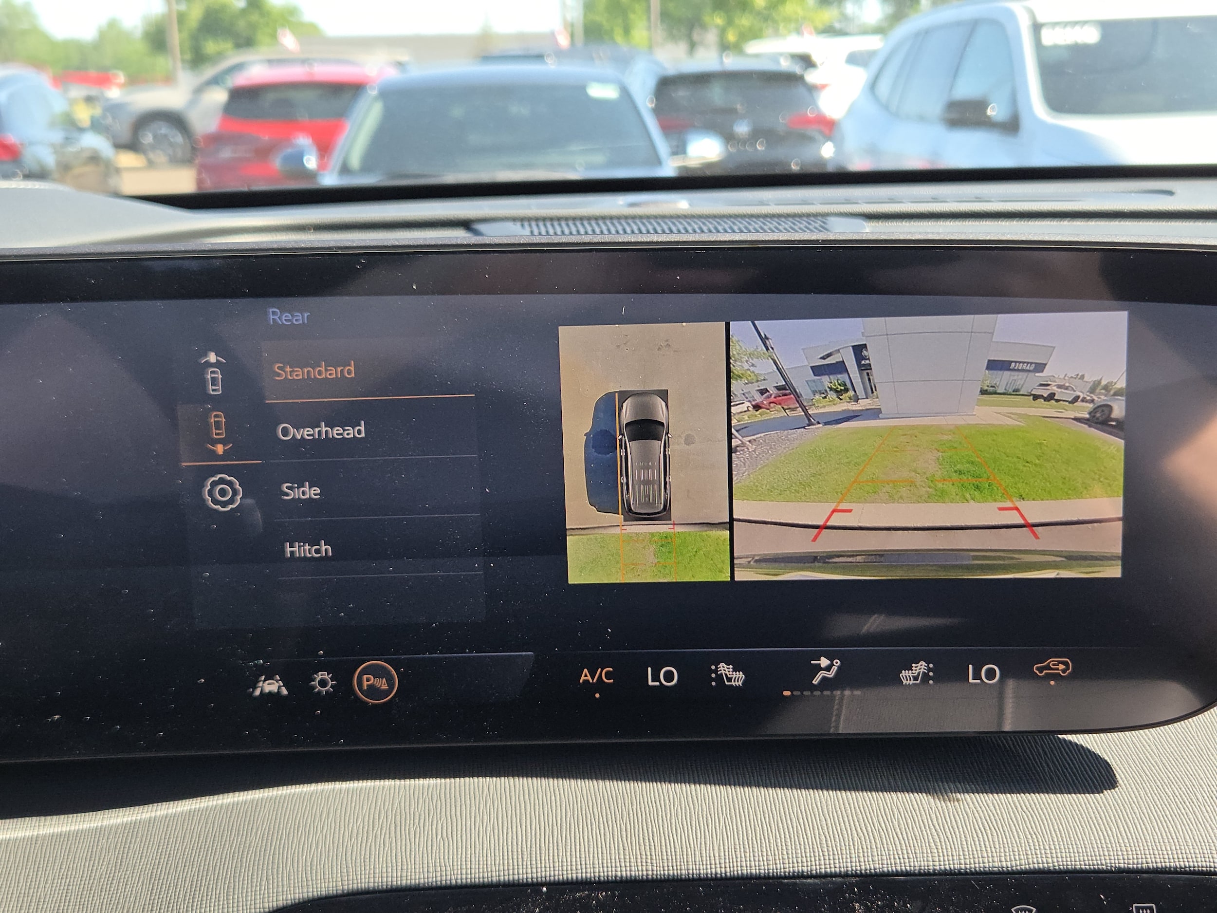 2026 Buick Enclave Preferred - Photo 12