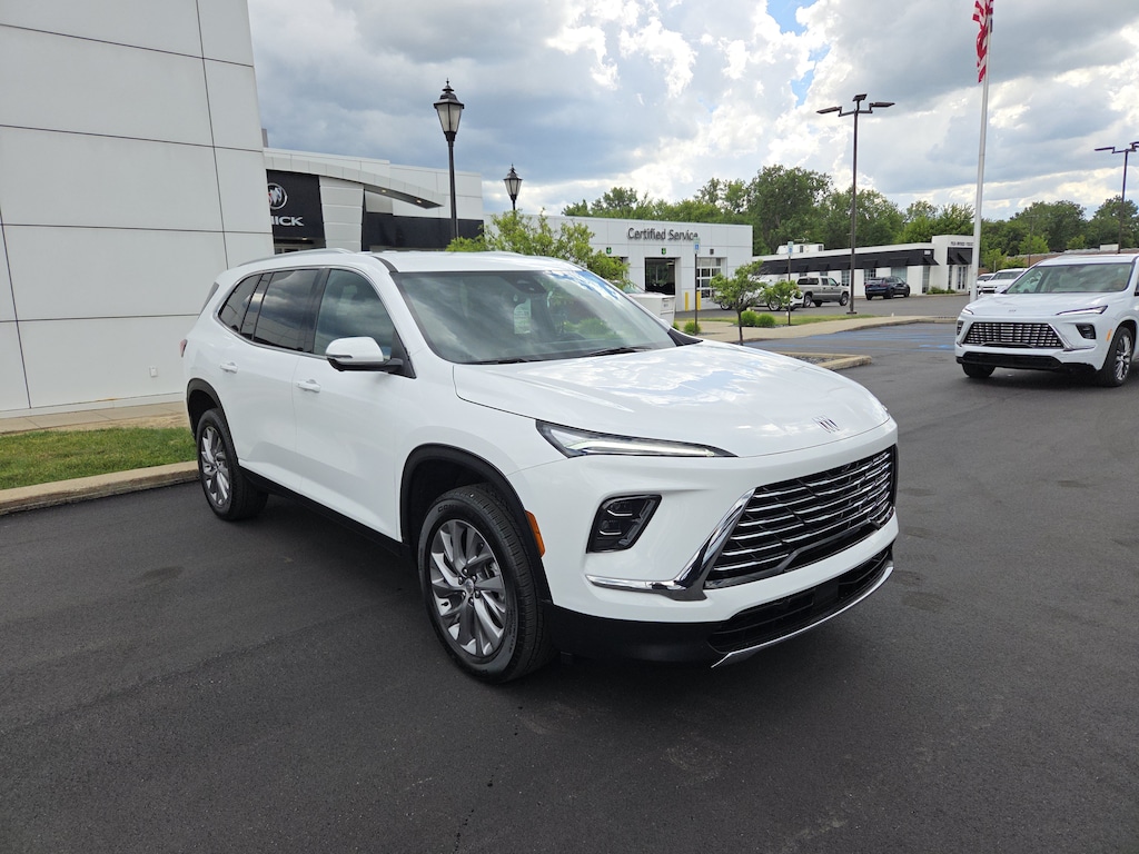 Used 2025 Buick Enclave Preferred SUV