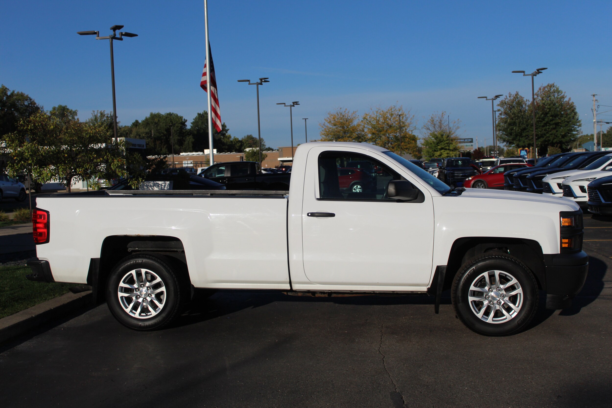 2014 Chevrolet Silverado 1500 Work Truck photo 2