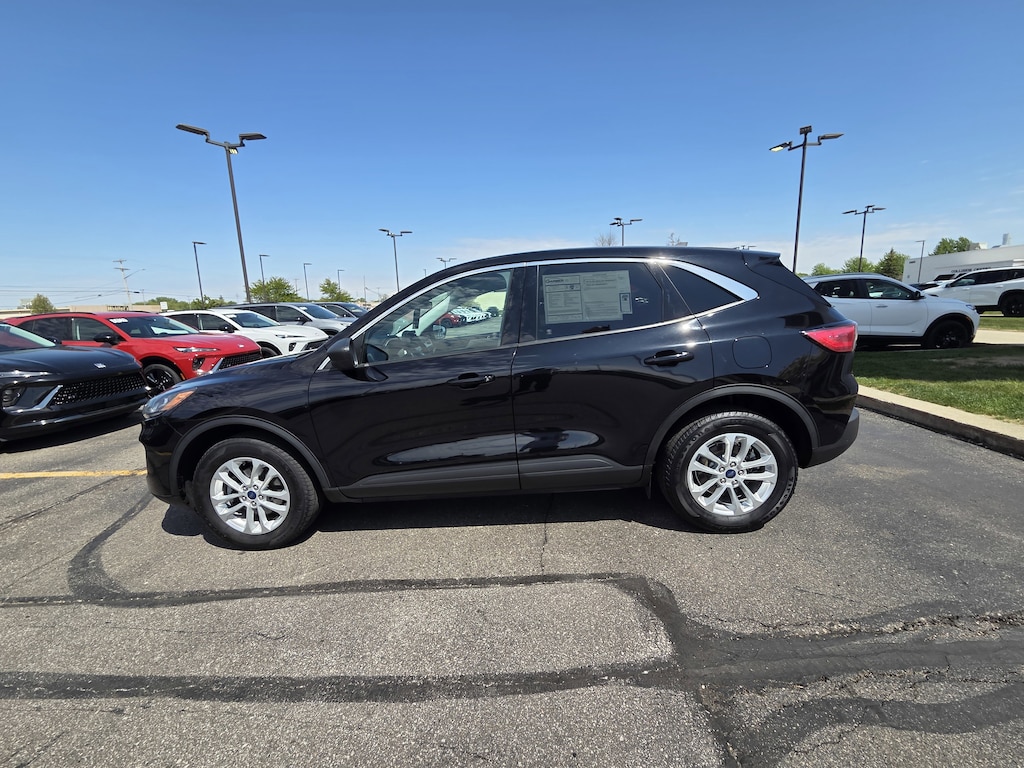 Used 2022 Ford Escape SE SUV