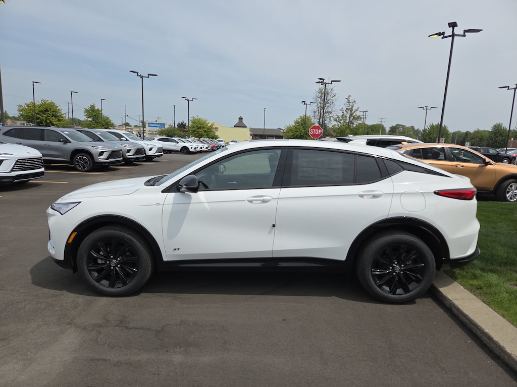 New 2026 Buick Envista Sport Touring SUV