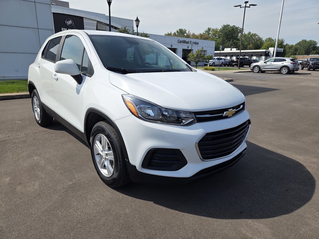 Used 2022 Chevrolet Trax LS SUV