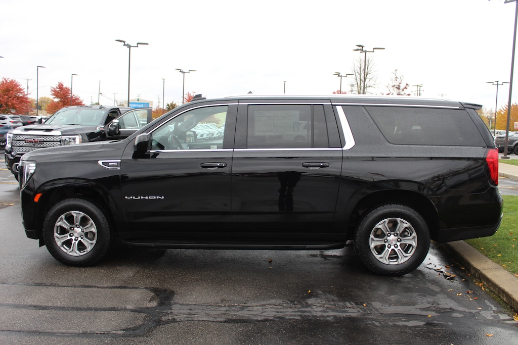 Used 2024 GMC Yukon XL SLE SUV