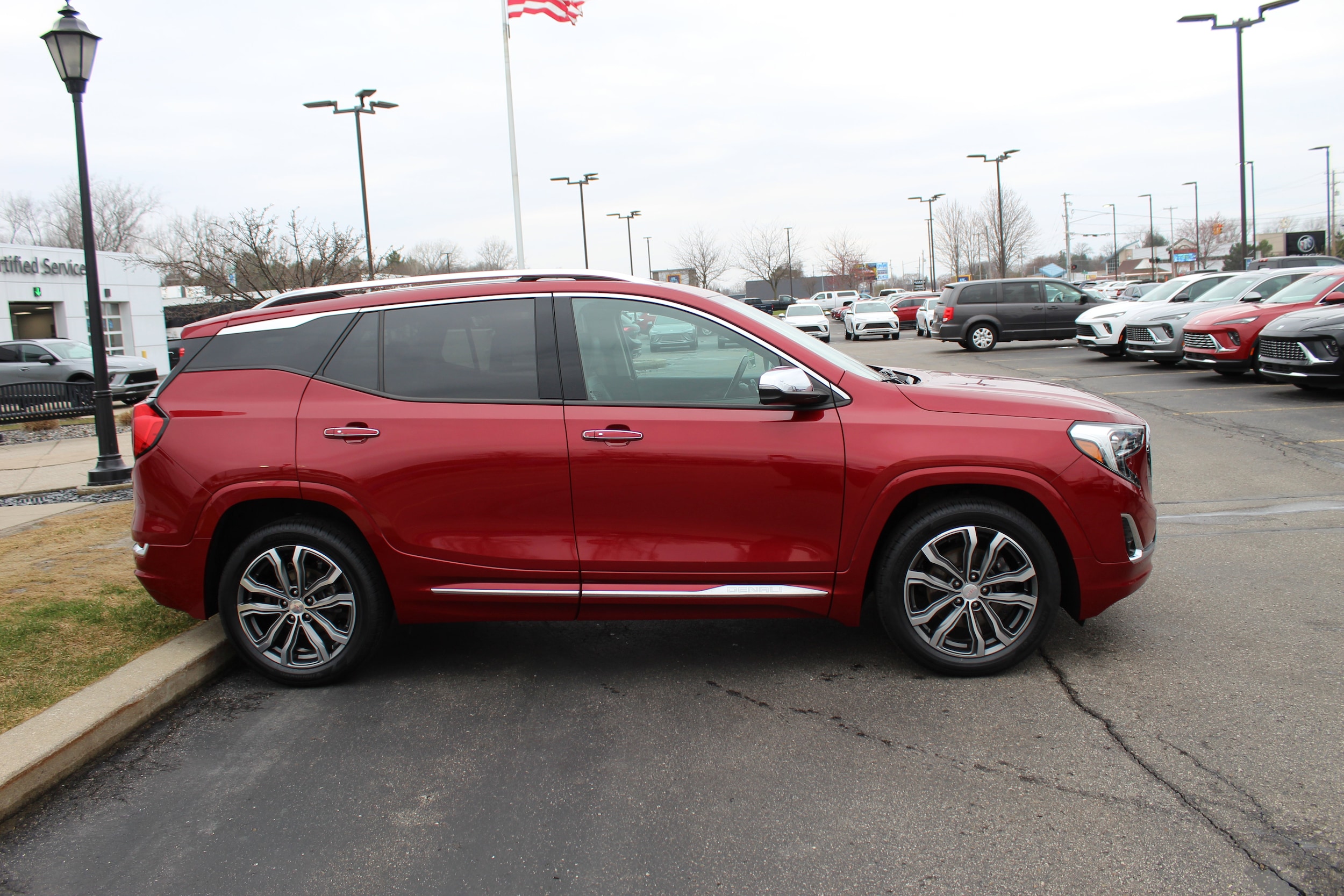 Used 2019 GMC Terrain Denali with VIN 3GKALSEX4KL330358 for sale in Saginaw, MI
