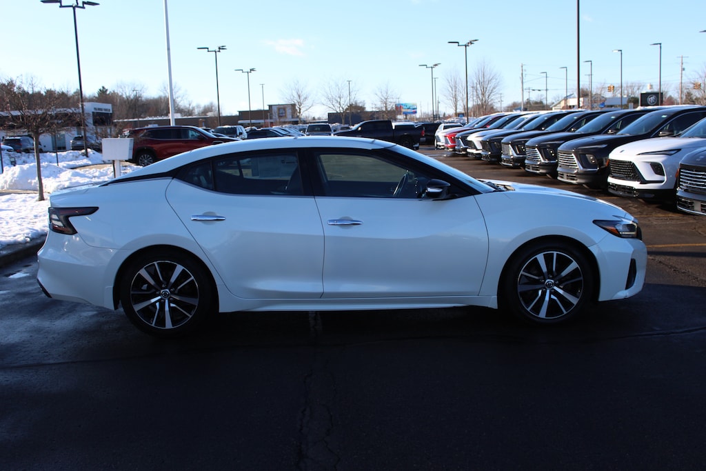 Used 2023 Nissan Maxima SL